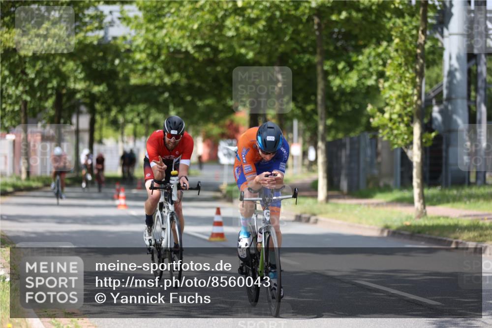 10.08.2025 - GEWOBA Citytriathlon Bremen Yannick Fuchs http://msf.ph/oto/8560043 10.08.2025 12:41:17 Radfahren 568, 609, 660, 665, 705, 730, 755, 803, 830, 849, 862, 934, 1014, 1023 meine-sportfotos.de