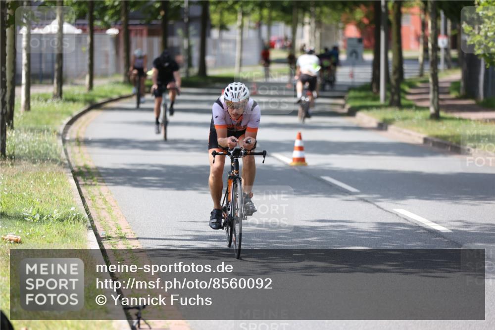 10.08.2025 - GEWOBA Citytriathlon Bremen Yannick Fuchs http://msf.ph/oto/8560092 10.08.2025 14:18:29 Radfahren 47, 75, 94, 100, 131, 147, 255, 295, 314 meine-sportfotos.de