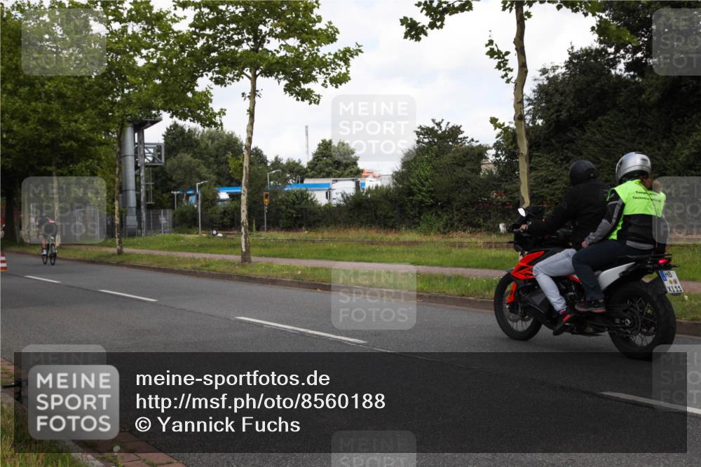 10.08.2025 - GEWOBA Citytriathlon Bremen Yannick Fuchs http://msf.ph/oto/8560188 10.08.2025 12:03:47 Radfahren 639, 662, 665 meine-sportfotos.de