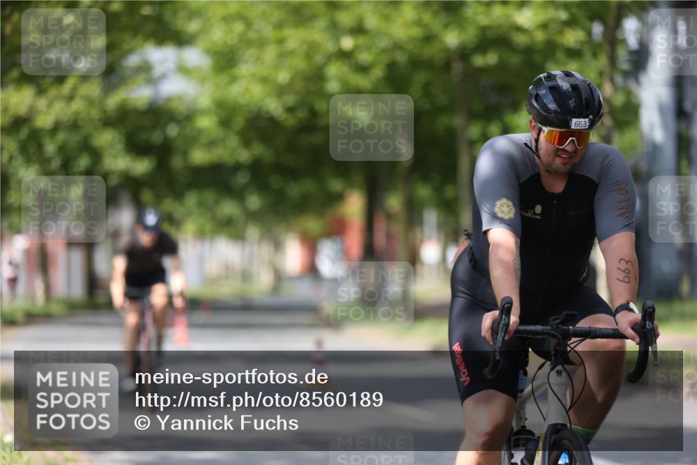 10.08.2025 - GEWOBA Citytriathlon Bremen Yannick Fuchs http://msf.ph/oto/8560189 10.08.2025 12:41:43 Radfahren 614, 619, 623, 663, 923, 926, 983 meine-sportfotos.de