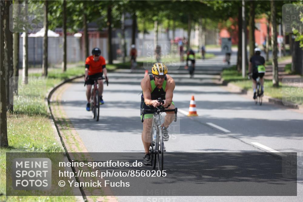 10.08.2025 - GEWOBA Citytriathlon Bremen Yannick Fuchs http://msf.ph/oto/8560205 10.08.2025 14:18:39 Radfahren 30, 47, 50, 81, 94, 100, 106, 131, 255, 314 meine-sportfotos.de