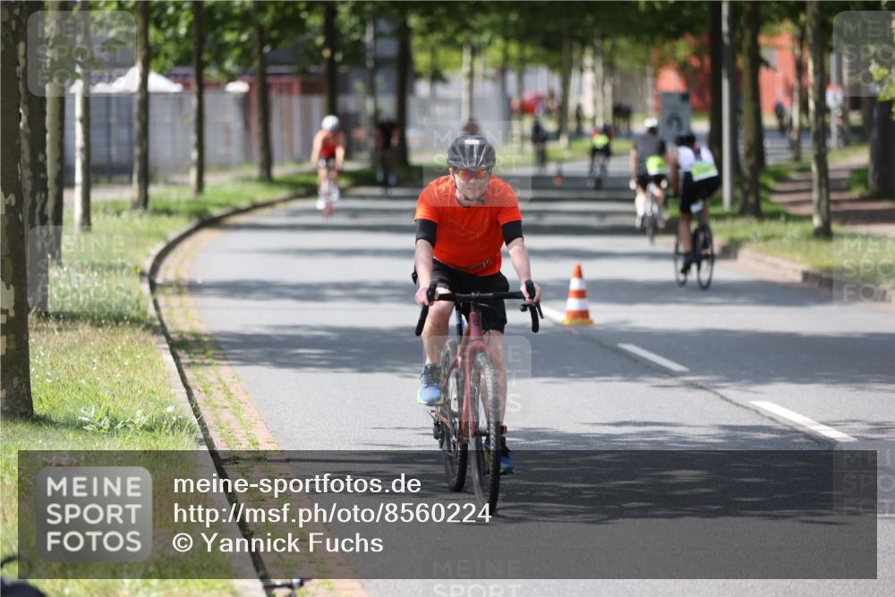 10.08.2025 - GEWOBA Citytriathlon Bremen Yannick Fuchs http://msf.ph/oto/8560224 10.08.2025 14:18:41 Radfahren 30, 47, 50, 81, 94, 106, 131, 314 meine-sportfotos.de
