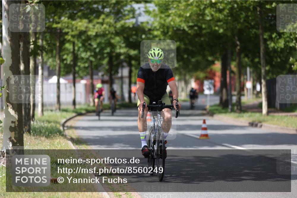 10.08.2025 - GEWOBA Citytriathlon Bremen Yannick Fuchs http://msf.ph/oto/8560249 10.08.2025 12:41:51 Radfahren 614, 623, 663, 923, 926, 983 meine-sportfotos.de