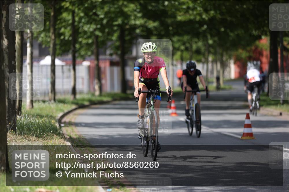 10.08.2025 - GEWOBA Citytriathlon Bremen Yannick Fuchs http://msf.ph/oto/8560260 10.08.2025 12:41:55 Radfahren 614, 623, 923, 926, 983, 1003 meine-sportfotos.de