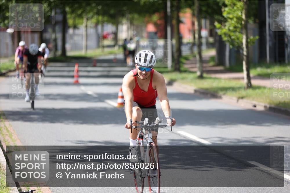 10.08.2025 - GEWOBA Citytriathlon Bremen Yannick Fuchs http://msf.ph/oto/8560261 10.08.2025 14:18:46 Radfahren 30, 50, 81, 106, 116, 131, 261, 264, 314 meine-sportfotos.de