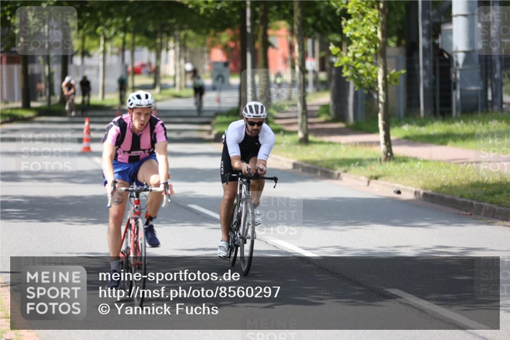 10.08.2025 - GEWOBA Citytriathlon Bremen Yannick Fuchs http://msf.ph/oto/8560297 10.08.2025 14:18:50 Radfahren 30, 50, 81, 106, 116, 261, 264, 314 meine-sportfotos.de