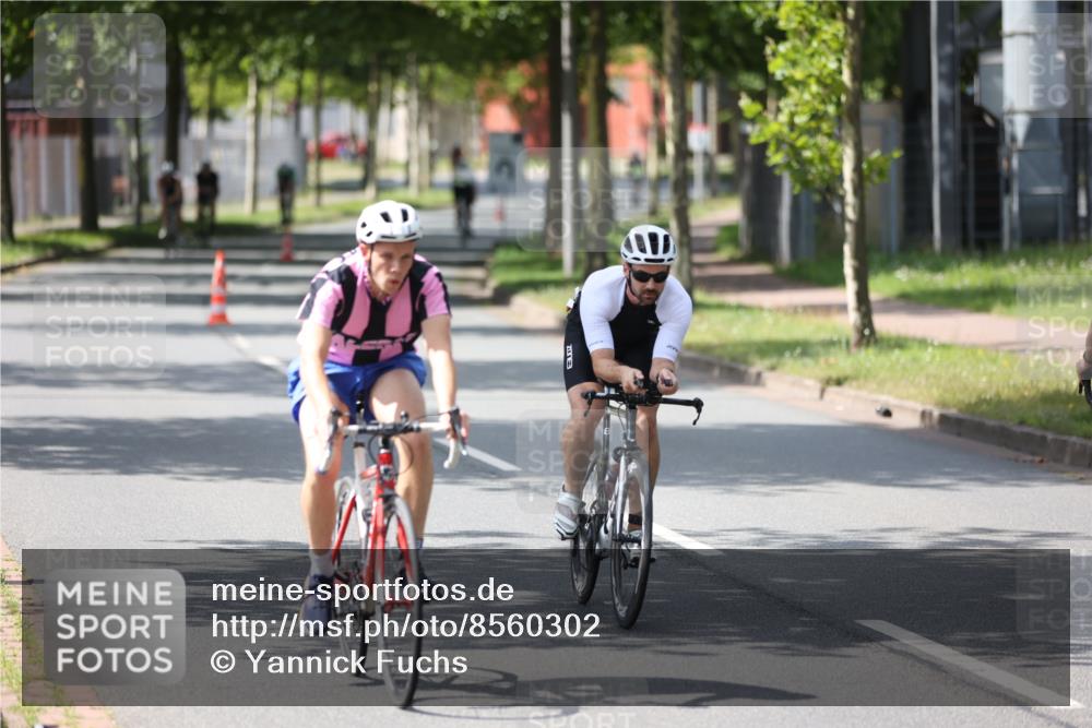10.08.2025 - GEWOBA Citytriathlon Bremen Yannick Fuchs http://msf.ph/oto/8560302 10.08.2025 14:18:50 Radfahren 30, 50, 81, 106, 116, 261, 264, 314 meine-sportfotos.de
