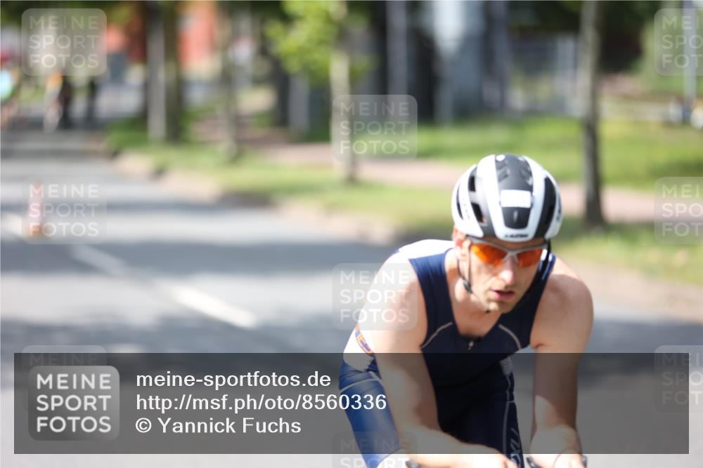 10.08.2025 - GEWOBA Citytriathlon Bremen Yannick Fuchs http://msf.ph/oto/8560336 10.08.2025 14:18:58 Radfahren 50, 81, 101, 106, 116, 139, 261, 264 meine-sportfotos.de