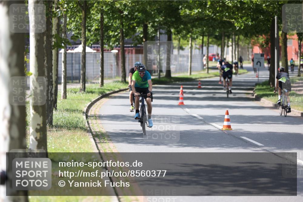 10.08.2025 - GEWOBA Citytriathlon Bremen Yannick Fuchs http://msf.ph/oto/8560377 10.08.2025 14:19:05 Radfahren 101, 116, 126, 139, 162, 201, 261, 264 meine-sportfotos.de