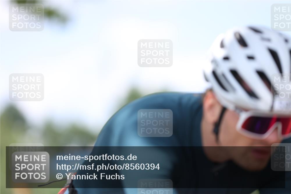 10.08.2025 - GEWOBA Citytriathlon Bremen Yannick Fuchs http://msf.ph/oto/8560394 10.08.2025 12:42:24 Radfahren 595, 611, 613, 698, 754 meine-sportfotos.de