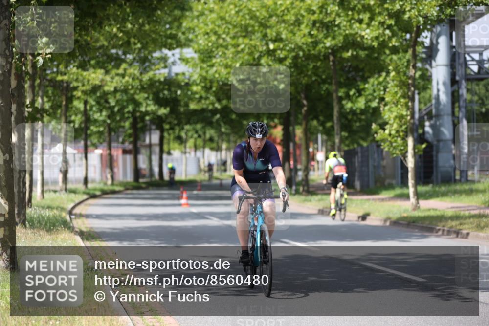 10.08.2025 - GEWOBA Citytriathlon Bremen Yannick Fuchs http://msf.ph/oto/8560480 10.08.2025 12:42:43 Radfahren 611, 850, 909, 944, 953 meine-sportfotos.de