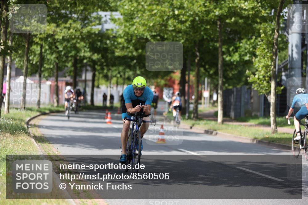 10.08.2025 - GEWOBA Citytriathlon Bremen Yannick Fuchs http://msf.ph/oto/8560506 10.08.2025 12:42:49 Radfahren 628, 644, 684, 710, 846, 850, 871, 909, 944, 953 meine-sportfotos.de