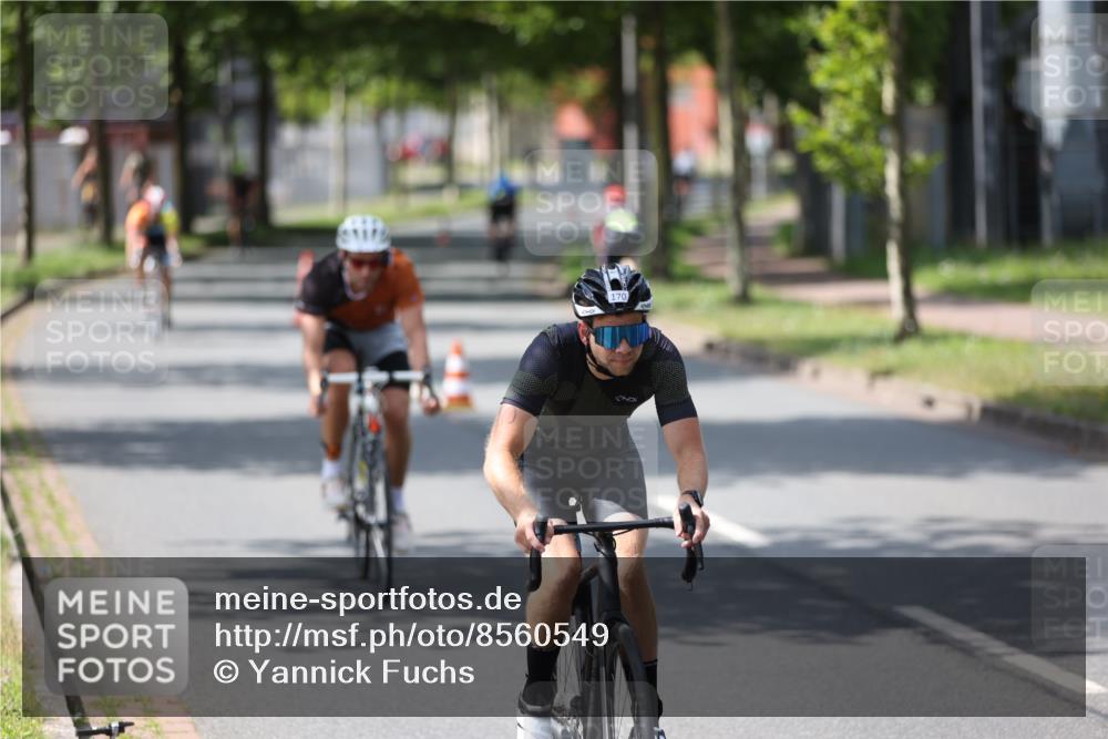 10.08.2025 - GEWOBA Citytriathlon Bremen Yannick Fuchs http://msf.ph/oto/8560549 10.08.2025 14:19:42 Radfahren 59, 84, 170, 174, 287 meine-sportfotos.de