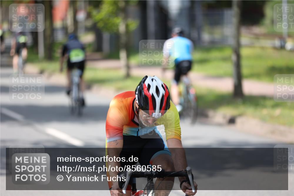 10.08.2025 - GEWOBA Citytriathlon Bremen Yannick Fuchs http://msf.ph/oto/8560585 10.08.2025 14:19:47 Radfahren 36, 59, 84, 170, 174, 287 meine-sportfotos.de