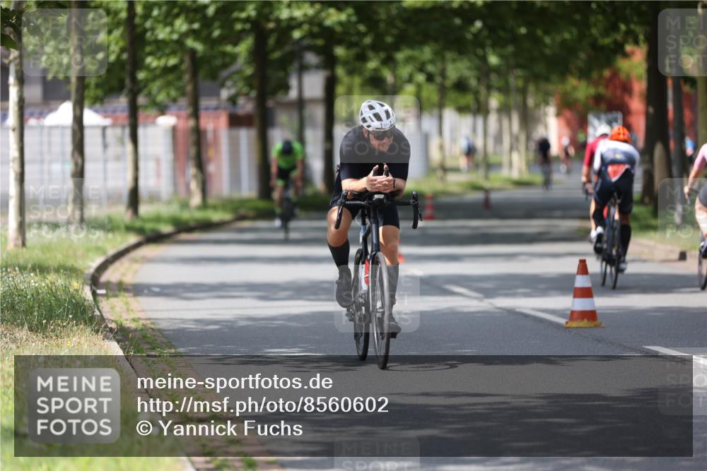 10.08.2025 - GEWOBA Citytriathlon Bremen Yannick Fuchs http://msf.ph/oto/8560602 10.08.2025 12:43:01 Radfahren 612, 628, 644, 677, 684, 710, 846, 850, 871, 889, 909 meine-sportfotos.de