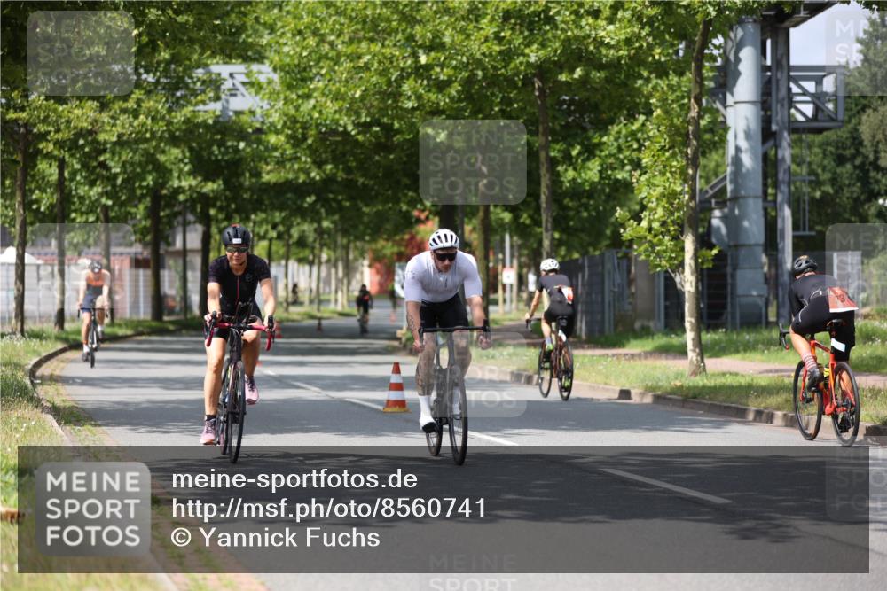10.08.2025 - GEWOBA Citytriathlon Bremen Yannick Fuchs http://msf.ph/oto/8560741 10.08.2025 12:43:20 Radfahren 612, 646, 677, 885, 889, 945, 964, 1038 meine-sportfotos.de