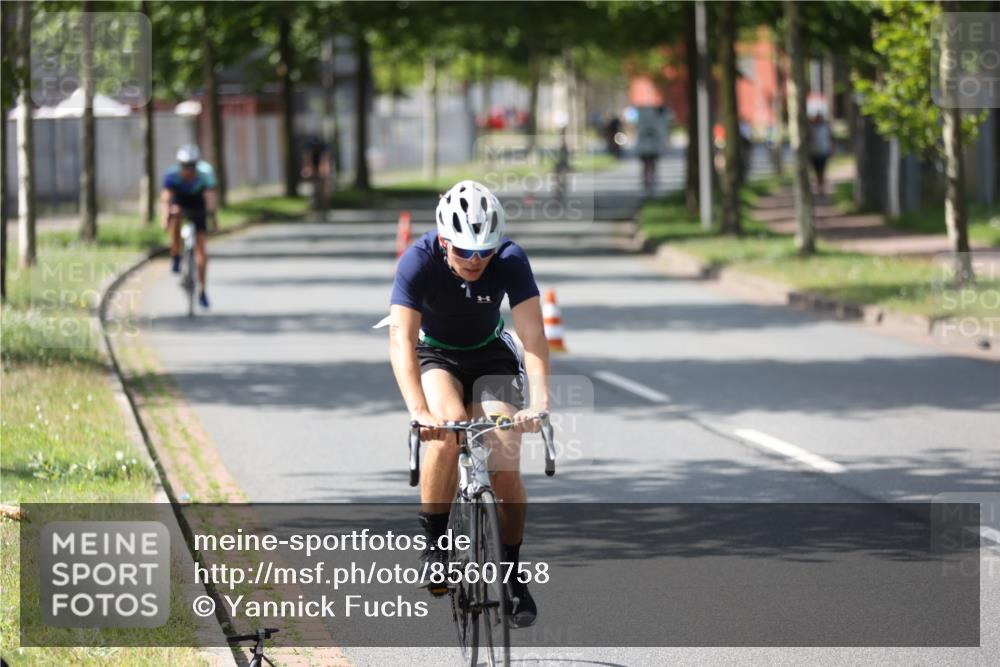 10.08.2025 - GEWOBA Citytriathlon Bremen Yannick Fuchs http://msf.ph/oto/8560758 10.08.2025 14:20:16 Radfahren 18, 29, 52, 130, 195, 197, 238, 256, 257 meine-sportfotos.de