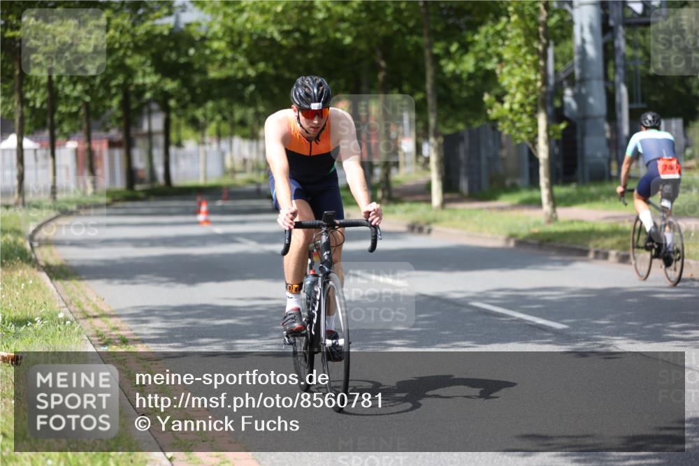 10.08.2025 - GEWOBA Citytriathlon Bremen Yannick Fuchs http://msf.ph/oto/8560781 10.08.2025 12:43:23 Radfahren 612, 646, 835, 885, 945, 955, 964, 1038 meine-sportfotos.de