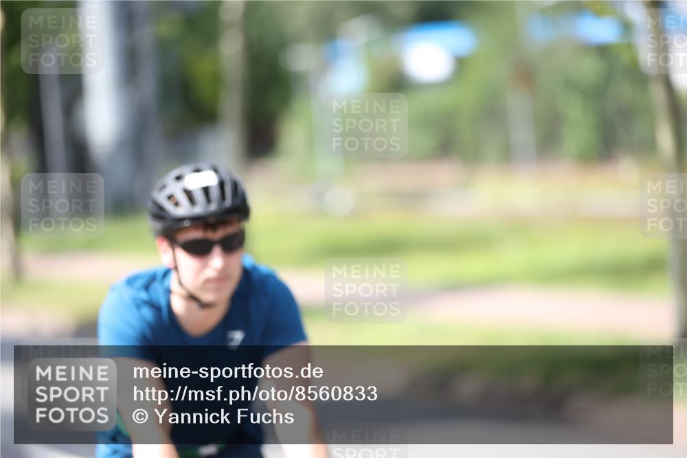 10.08.2025 - GEWOBA Citytriathlon Bremen Yannick Fuchs http://msf.ph/oto/8560833 10.08.2025 14:20:25 Radfahren 28, 29, 35, 52, 67, 80, 197, 274 meine-sportfotos.de