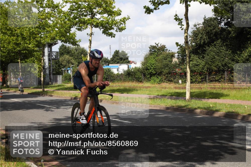 10.08.2025 - GEWOBA Citytriathlon Bremen Yannick Fuchs http://msf.ph/oto/8560869 10.08.2025 12:10:56 Radfahren 573, 622, 625, 651, 659, 669, 685, 687, 716, 748, 800, 812, 819, 898 meine-sportfotos.de