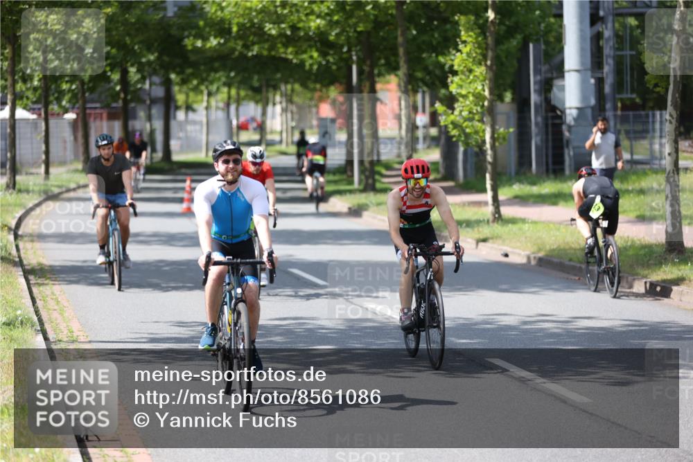 10.08.2025 - GEWOBA Citytriathlon Bremen Yannick Fuchs http://msf.ph/oto/8561086 10.08.2025 14:21:00 Radfahren 6, 19, 56, 61, 73, 110, 142, 145, 157, 191, 266, 272, 312 meine-sportfotos.de