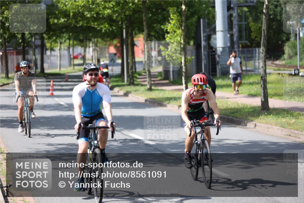 10.08.2025 - GEWOBA Citytriathlon Bremen Yannick Fuchs http://msf.ph/oto/8561091 10.08.2025 14:21:00 Radfahren 6, 19, 56, 61, 73, 110, 142, 145, 157, 191, 266, 272, 312 meine-sportfotos.de
