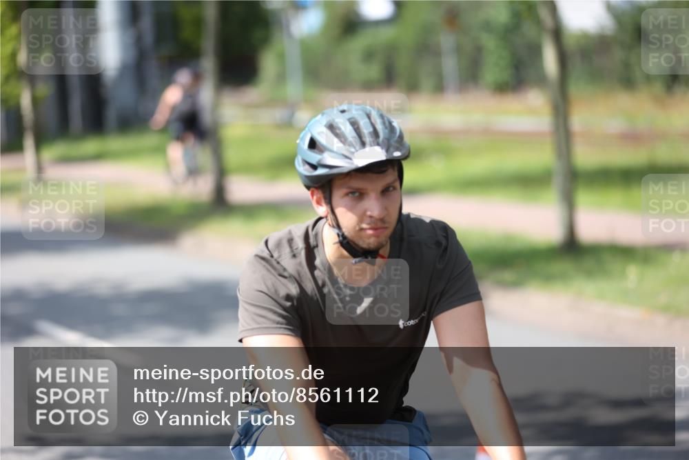 10.08.2025 - GEWOBA Citytriathlon Bremen Yannick Fuchs http://msf.ph/oto/8561112 10.08.2025 14:21:03 Radfahren 6, 19, 61, 73, 110, 142, 145, 157, 191, 266 meine-sportfotos.de