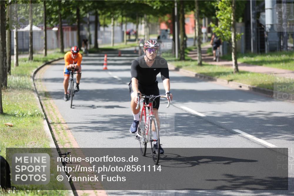 10.08.2025 - GEWOBA Citytriathlon Bremen Yannick Fuchs http://msf.ph/oto/8561114 10.08.2025 14:21:06 Radfahren 6, 19, 73, 142, 157, 191, 266 meine-sportfotos.de