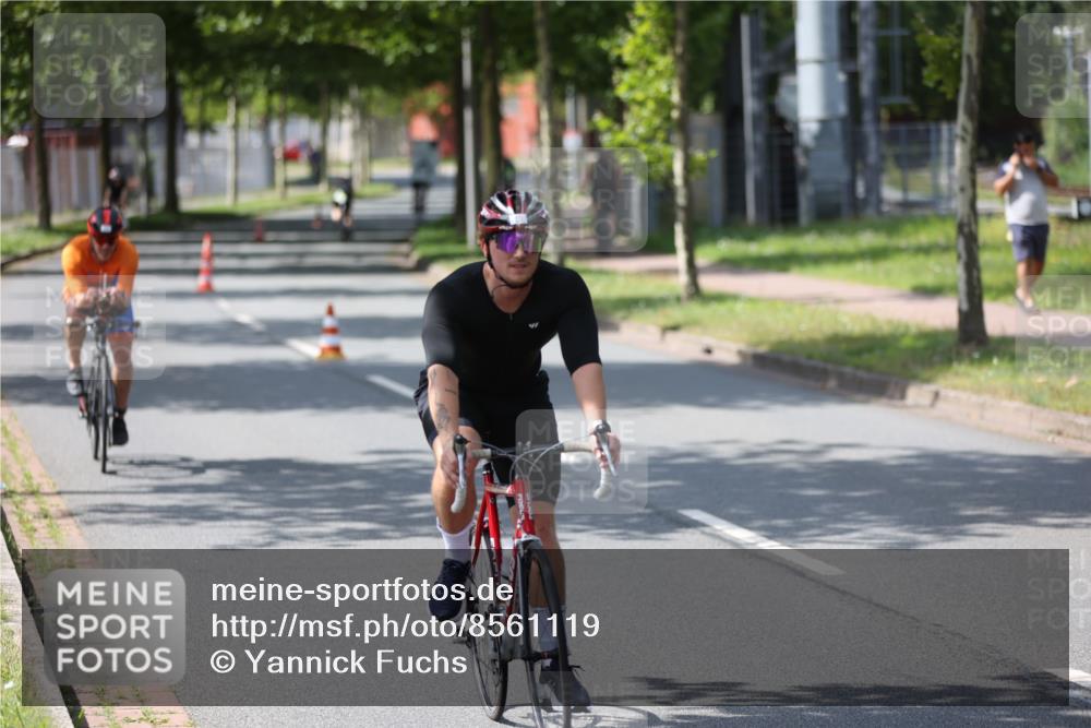 10.08.2025 - GEWOBA Citytriathlon Bremen Yannick Fuchs http://msf.ph/oto/8561119 10.08.2025 14:21:06 Radfahren 6, 19, 73, 142, 157, 191, 266 meine-sportfotos.de