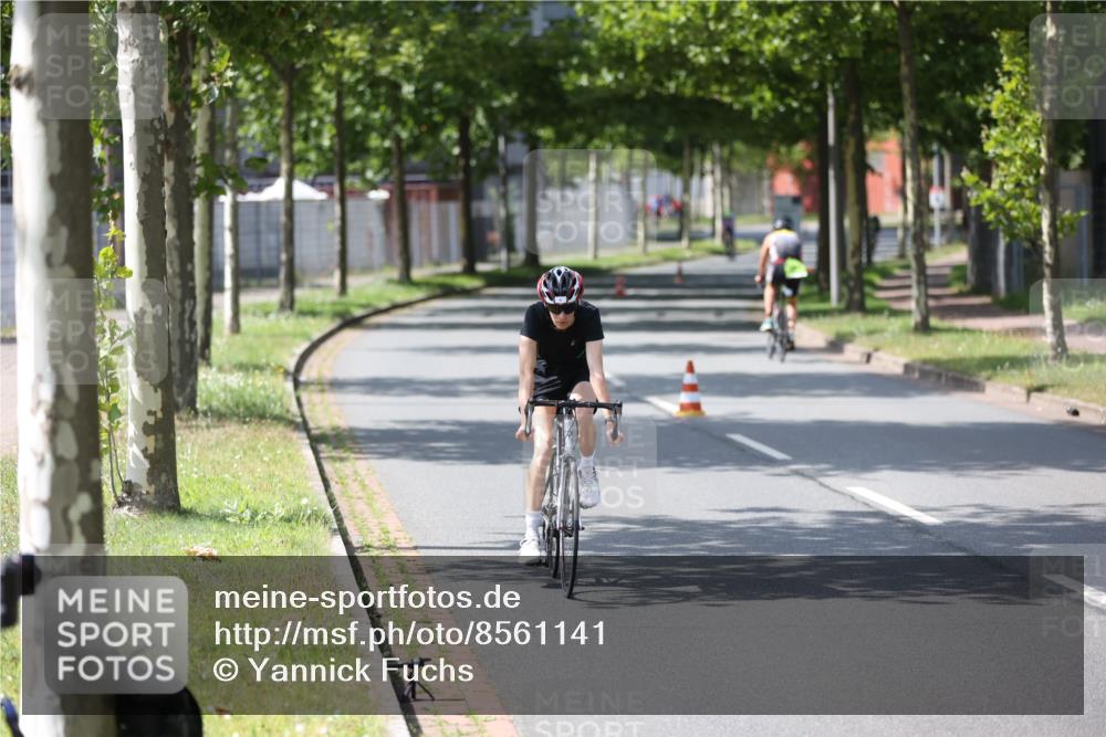 10.08.2025 - GEWOBA Citytriathlon Bremen Yannick Fuchs http://msf.ph/oto/8561141 10.08.2025 14:21:13 Radfahren 6, 19, 191, 266 meine-sportfotos.de