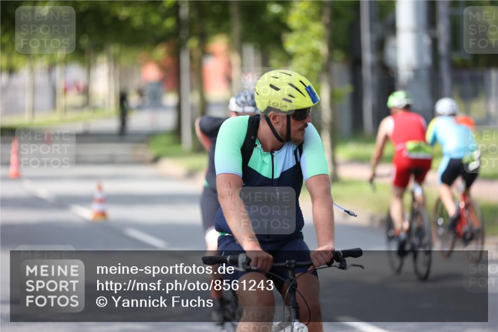 10.08.2025 - GEWOBA Citytriathlon Bremen Yannick Fuchs http://msf.ph/oto/8561243 10.08.2025 14:21:52 Radfahren 140, 160, 211, 283, 334 meine-sportfotos.de