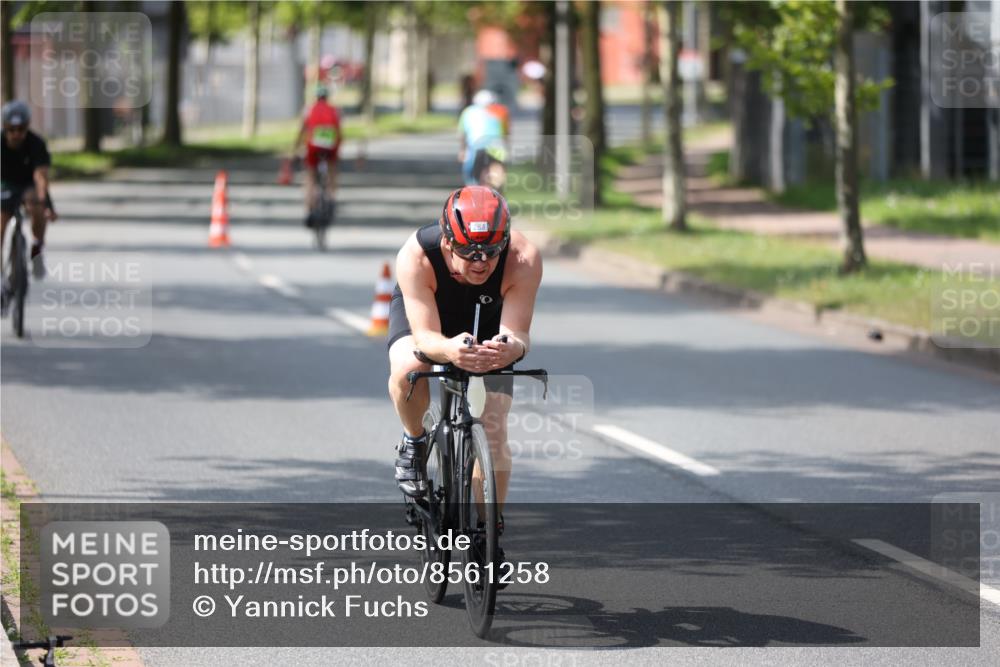10.08.2025 - GEWOBA Citytriathlon Bremen Yannick Fuchs http://msf.ph/oto/8561258 10.08.2025 14:21:55 Radfahren 160, 211, 253, 283, 334 meine-sportfotos.de