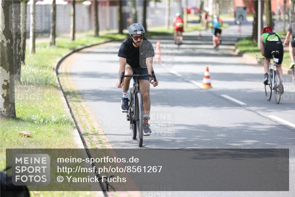 10.08.2025 - GEWOBA Citytriathlon Bremen Yannick Fuchs http://msf.ph/oto/8561267 10.08.2025 14:21:57 Radfahren 160, 211, 253, 283 meine-sportfotos.de