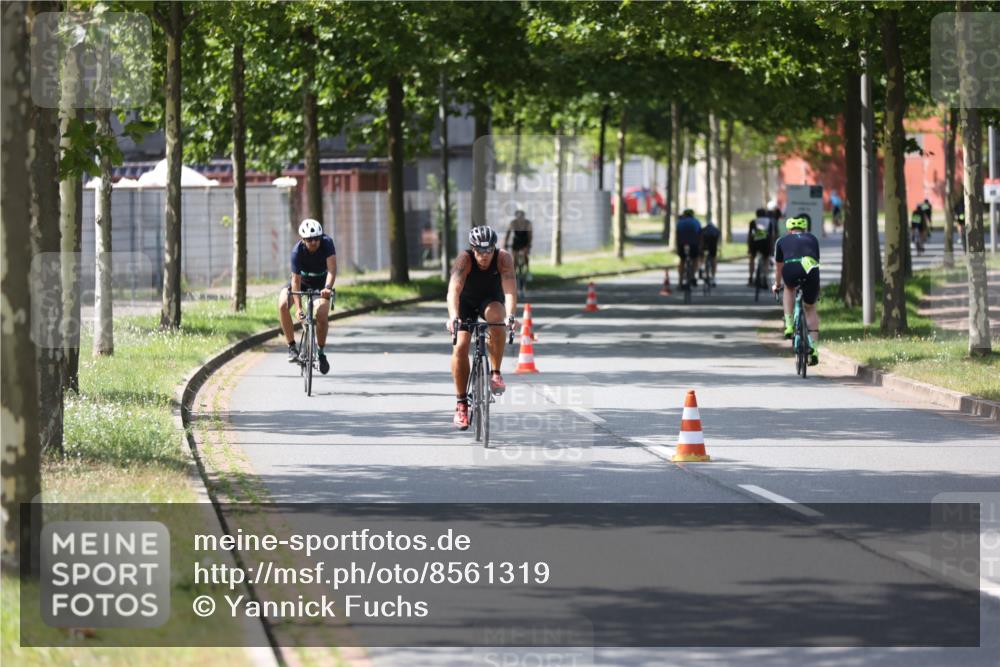 10.08.2025 - GEWOBA Citytriathlon Bremen Yannick Fuchs http://msf.ph/oto/8561319 10.08.2025 14:22:14 Radfahren 109, 186, 215, 224, 253, 258, 262 meine-sportfotos.de
