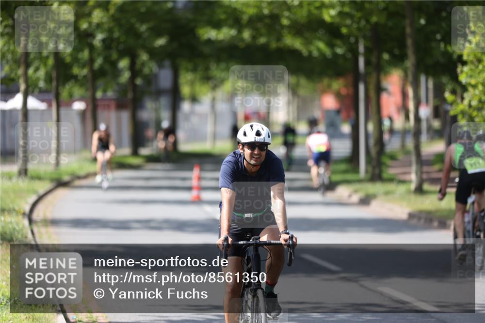 10.08.2025 - GEWOBA Citytriathlon Bremen Yannick Fuchs http://msf.ph/oto/8561350 10.08.2025 14:22:17 Radfahren 109, 186, 215, 217, 224, 253, 258, 262 meine-sportfotos.de