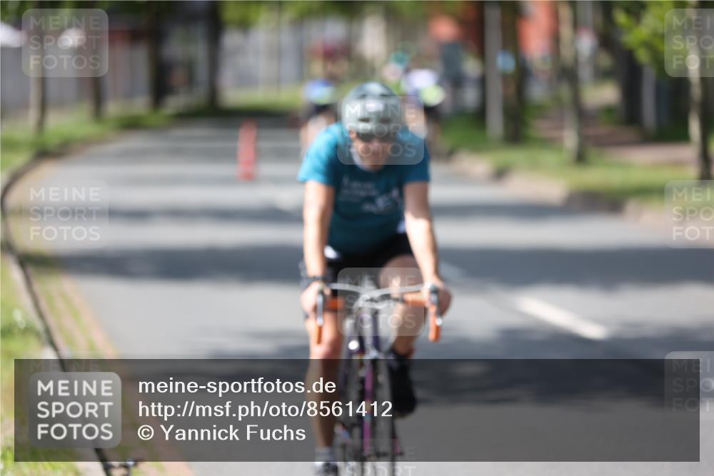 10.08.2025 - GEWOBA Citytriathlon Bremen Yannick Fuchs http://msf.ph/oto/8561412 10.08.2025 14:22:35 Radfahren 86, 204, 217, 242, 259, 262, 297 meine-sportfotos.de