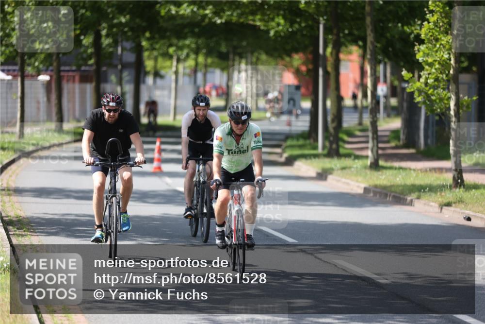 10.08.2025 - GEWOBA Citytriathlon Bremen Yannick Fuchs http://msf.ph/oto/8561528 10.08.2025 14:23:01 Radfahren 89, 163, 182, 246, 249, 252, 280, 288, 289, 353, 423, 427, 431, 480 meine-sportfotos.de