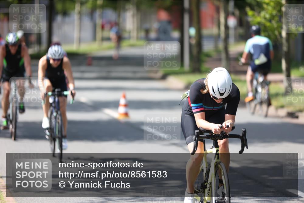 10.08.2025 - GEWOBA Citytriathlon Bremen Yannick Fuchs http://msf.ph/oto/8561583 10.08.2025 14:23:14 Radfahren 154, 163, 200, 209, 213, 222, 225, 249, 423, 431, 478, 480 meine-sportfotos.de