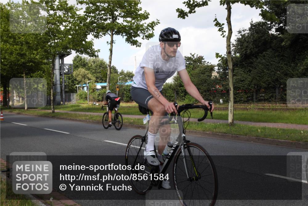 10.08.2025 - GEWOBA Citytriathlon Bremen Yannick Fuchs http://msf.ph/oto/8561584 10.08.2025 12:18:39 Radfahren 584, 637, 642, 652, 678, 680, 759, 781, 789, 790, 855, 919, 1015, 1018, 1029 meine-sportfotos.de