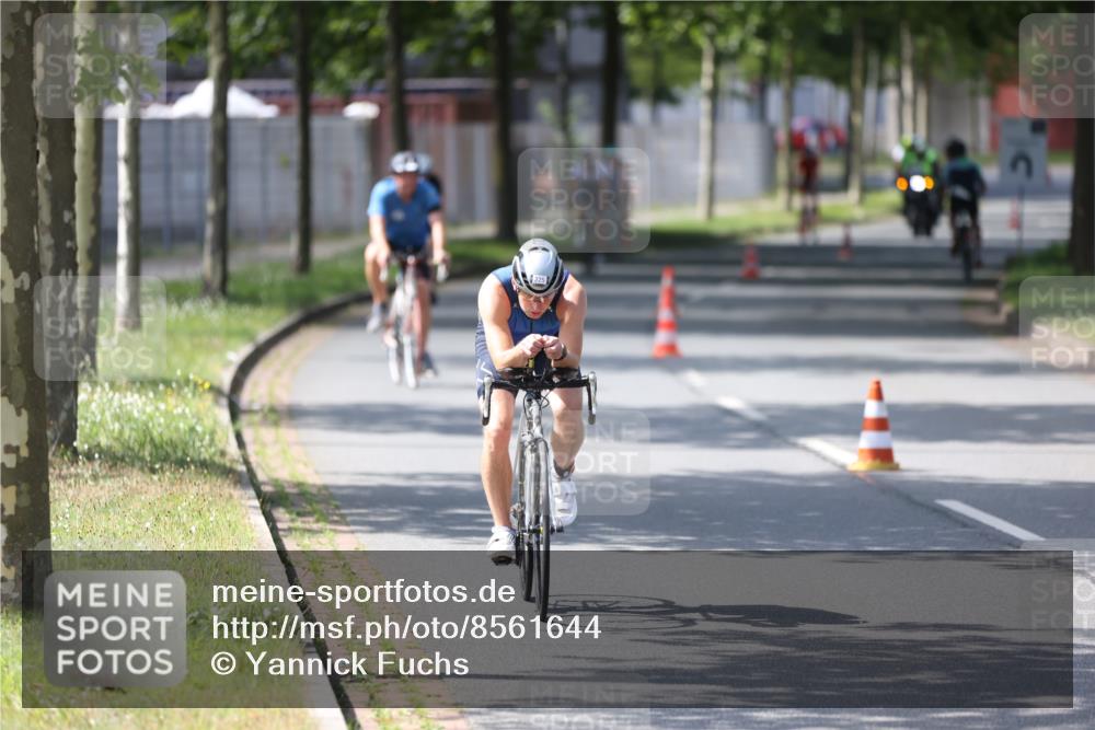 10.08.2025 - GEWOBA Citytriathlon Bremen Yannick Fuchs http://msf.ph/oto/8561644 10.08.2025 14:23:22 Radfahren 99, 154, 200, 209, 213, 222, 225, 250, 251, 317, 423, 431, 478, 480 meine-sportfotos.de