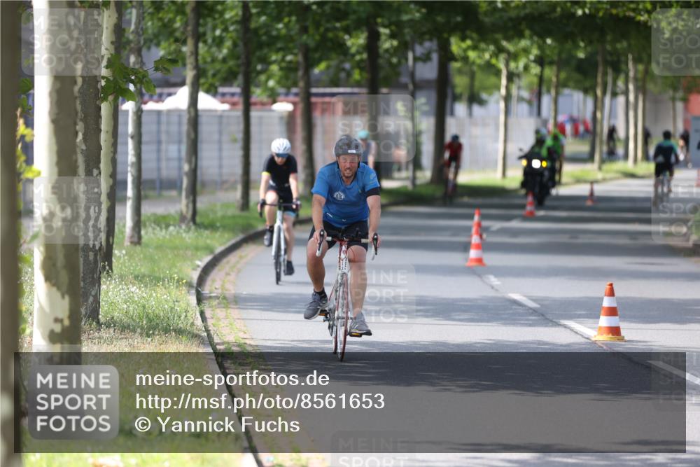 10.08.2025 - GEWOBA Citytriathlon Bremen Yannick Fuchs http://msf.ph/oto/8561653 10.08.2025 14:23:24 Radfahren 99, 154, 200, 209, 213, 222, 225, 250, 251, 317, 423, 431, 478, 480 meine-sportfotos.de
