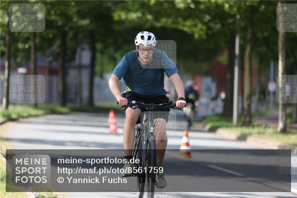 10.08.2025 - GEWOBA Citytriathlon Bremen Yannick Fuchs http://msf.ph/oto/8561759 10.08.2025 14:23:50 Radfahren 128, 158, 205, 221, 234 meine-sportfotos.de