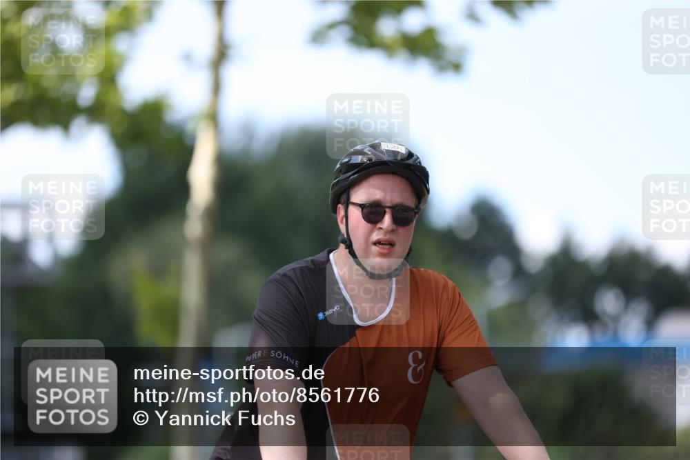 10.08.2025 - GEWOBA Citytriathlon Bremen Yannick Fuchs http://msf.ph/oto/8561776 10.08.2025 14:23:53 Radfahren 128, 158, 221, 234 meine-sportfotos.de