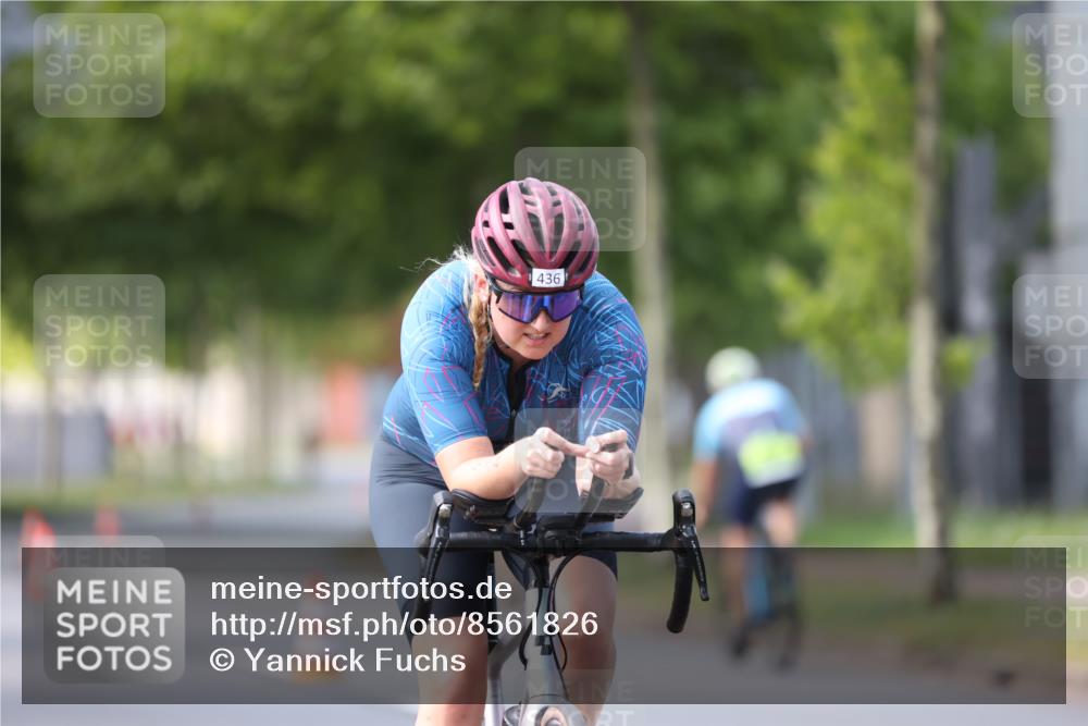 10.08.2025 - GEWOBA Citytriathlon Bremen Yannick Fuchs http://msf.ph/oto/8561826 10.08.2025 14:24:22 Radfahren 169, 436, 474 meine-sportfotos.de