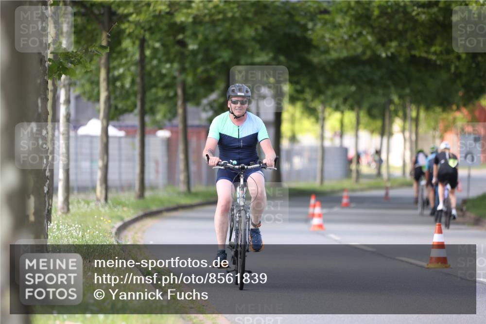 10.08.2025 - GEWOBA Citytriathlon Bremen Yannick Fuchs http://msf.ph/oto/8561839 10.08.2025 14:24:25 Radfahren 3, 169, 436, 474 meine-sportfotos.de