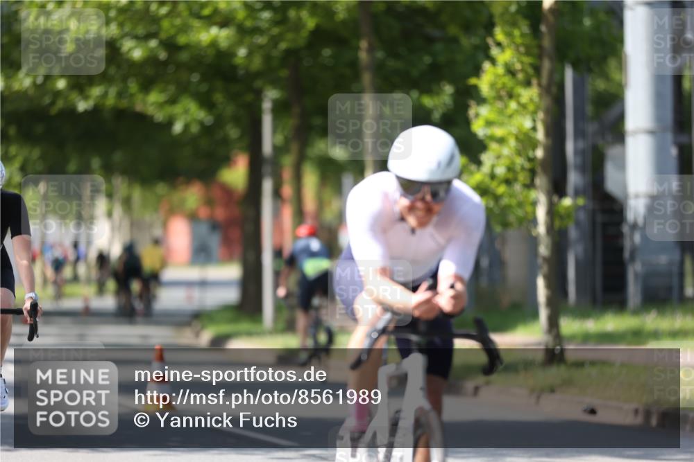 10.08.2025 - GEWOBA Citytriathlon Bremen Yannick Fuchs http://msf.ph/oto/8561989 10.08.2025 14:25:15 Radfahren 49, 85, 166, 202, 208, 235, 267, 270, 323, 326, 336, 462, 479 meine-sportfotos.de