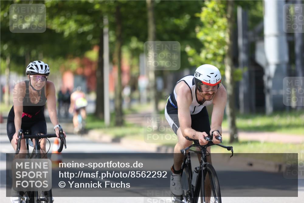 10.08.2025 - GEWOBA Citytriathlon Bremen Yannick Fuchs http://msf.ph/oto/8562292 10.08.2025 14:28:45 Radfahren 171, 193, 237, 350, 367, 403, 467, 483 meine-sportfotos.de