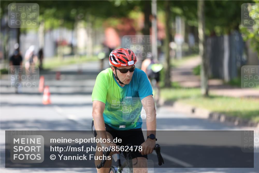 10.08.2025 - GEWOBA Citytriathlon Bremen Yannick Fuchs http://msf.ph/oto/8562478 10.08.2025 14:30:01 Radfahren 42, 95, 112, 183, 275, 315, 327, 337, 429, 454, 468 meine-sportfotos.de