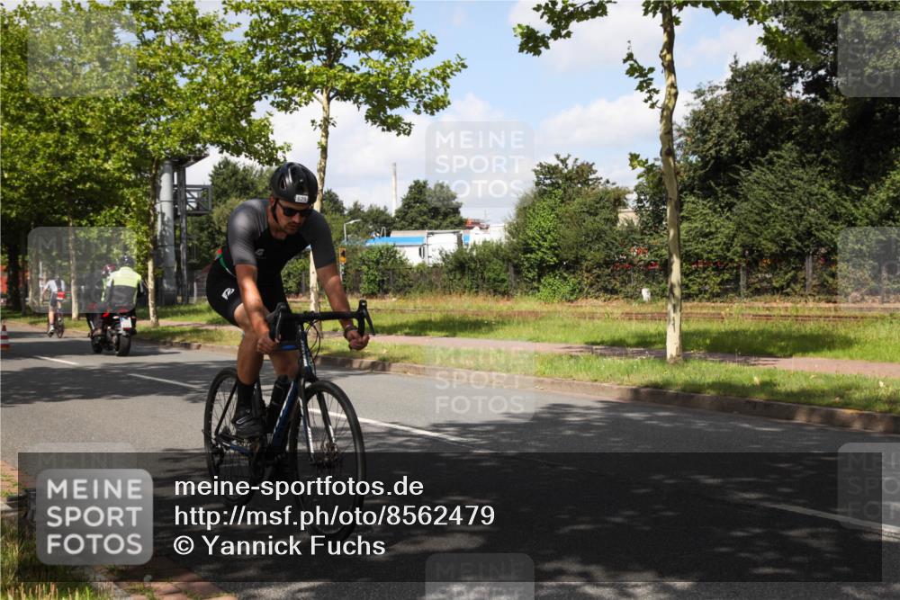10.08.2025 - GEWOBA Citytriathlon Bremen Yannick Fuchs http://msf.ph/oto/8562479 10.08.2025 12:28:34 Radfahren 612, 622, 625, 629, 732, 812, 816, 828, 941, 980, 981 meine-sportfotos.de