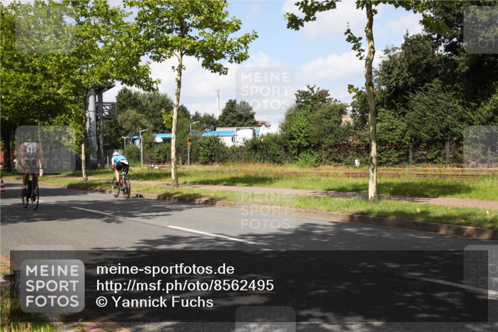 10.08.2025 - GEWOBA Citytriathlon Bremen Yannick Fuchs http://msf.ph/oto/8562495 10.08.2025 12:28:36 Radfahren 612, 622, 625, 629, 732, 812, 816, 828, 941, 980, 981 meine-sportfotos.de